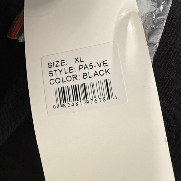 Velucci Capris Black Size XL NWT - Picture 3 of 8